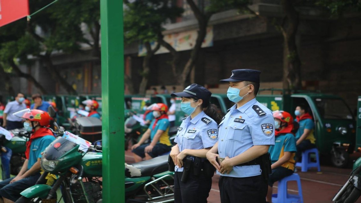 中国是警察最多的国家吗,全球治安最安全的国家警察的作用
