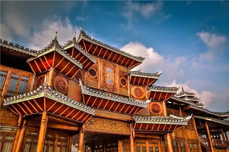 清明哪里适合踏青旅游,清明踏青好去处赏景玩乐两不误