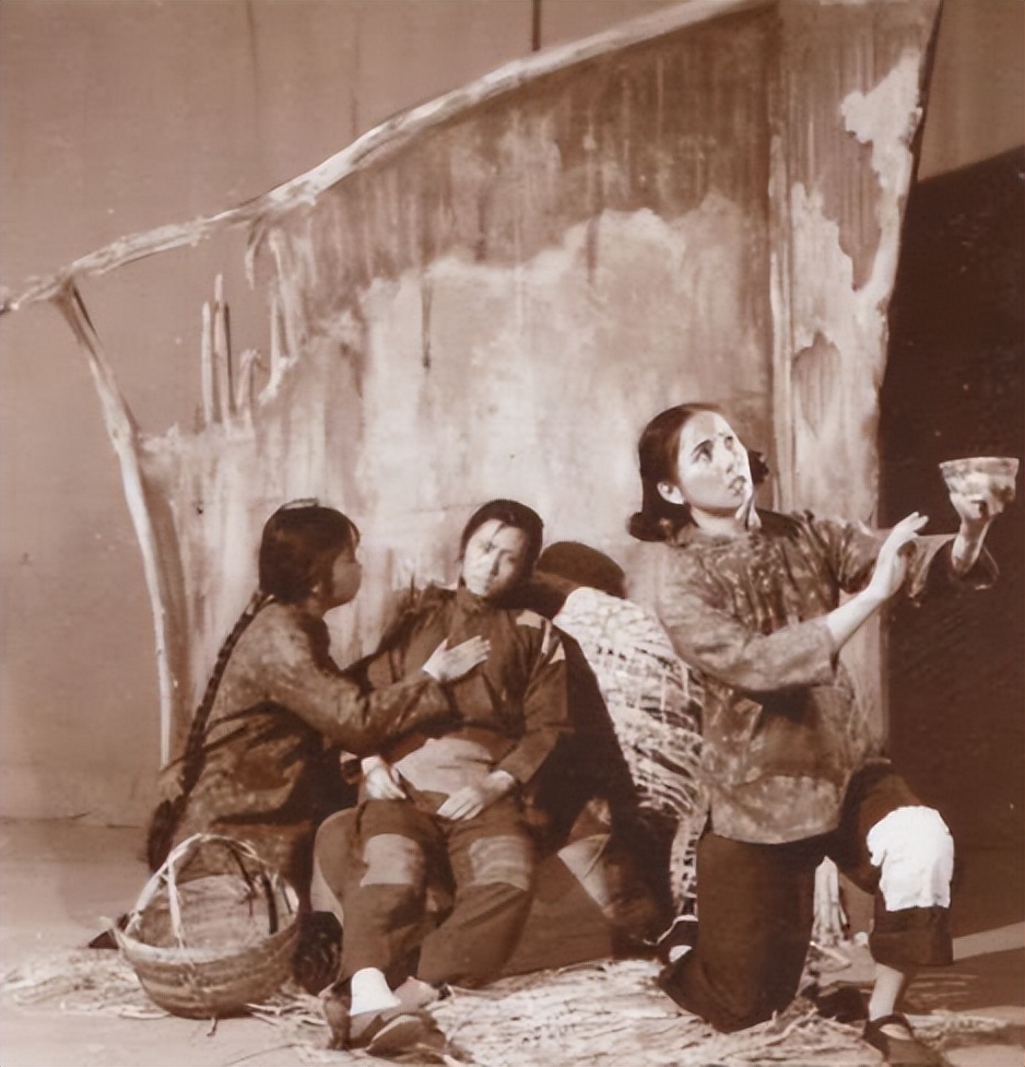 近十年评分最高的10部谍战剧，《对手》第九，《风筝》排第三