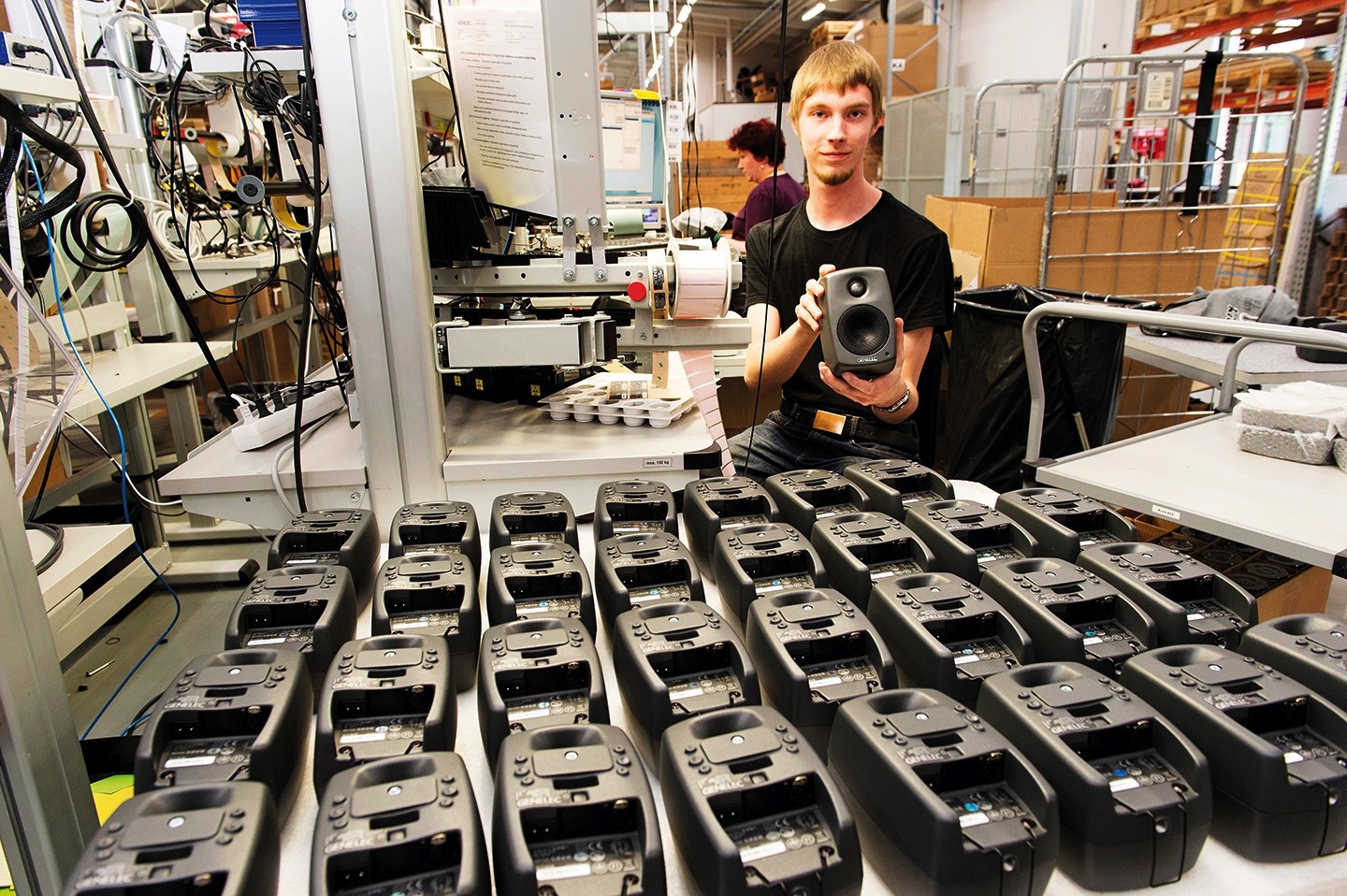 德国真力音响 (芬兰genelec音箱)