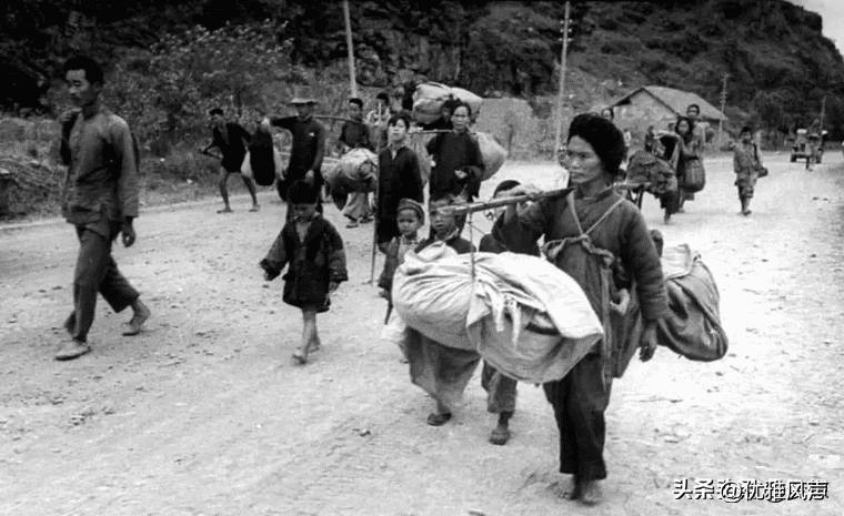 日军兽行：当着男人的面玷污了女儿，临走还残忍割下妻子乳房