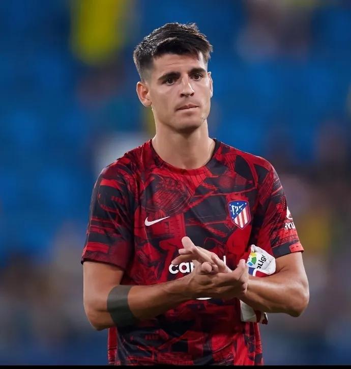 21世纪足坛中最伟大的转会,2022年足坛转会