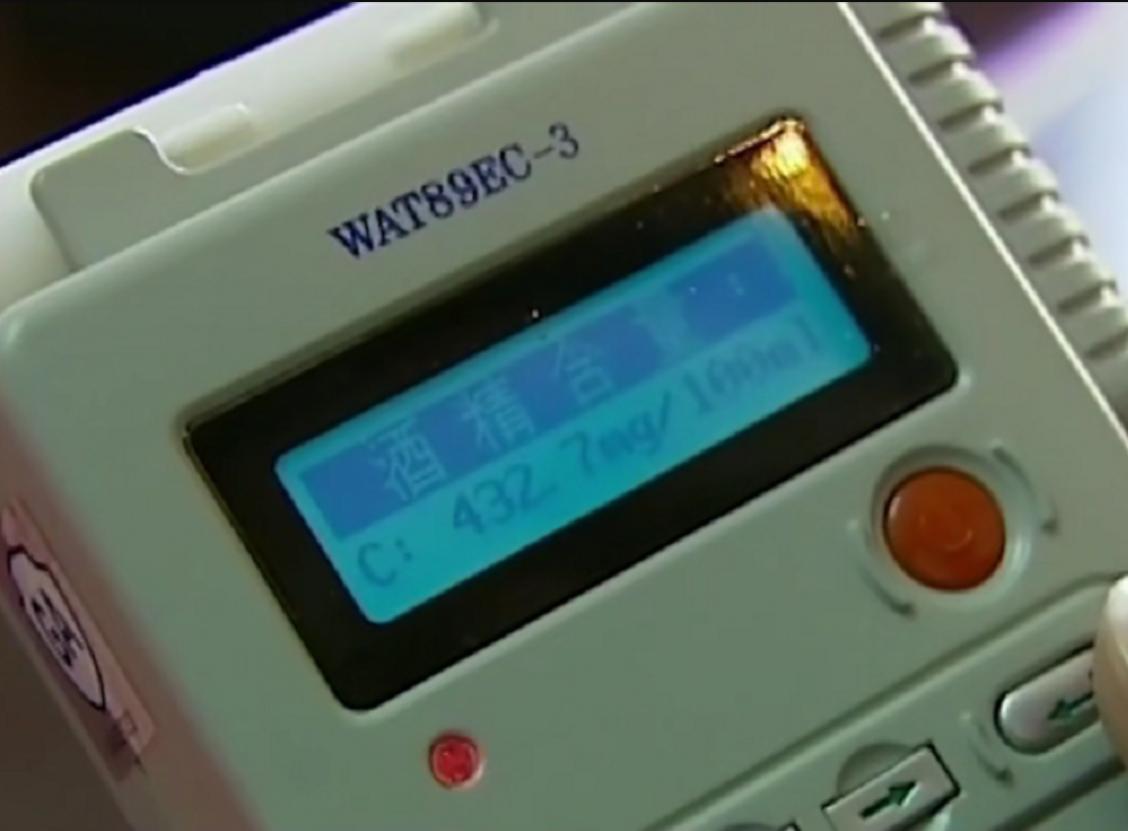 2007年，湖南女孩号称千杯不醉，喝酒如喝水，医生检查发现端倪