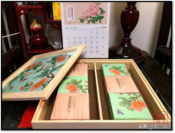 中秋节吃月饼的活动策划书图文,中秋节吃月饼的由来图片