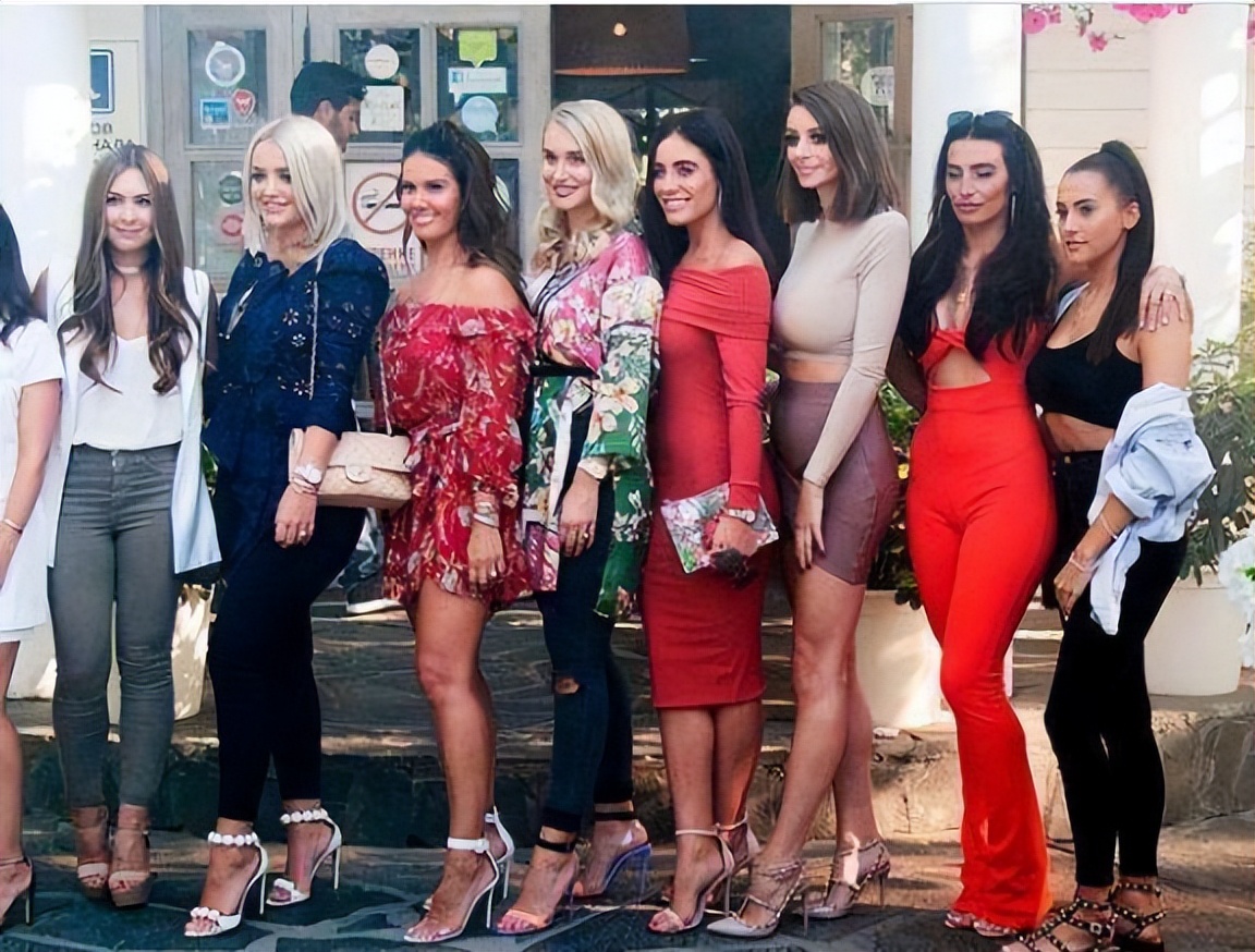 世界杯太太团颜值,世界杯太太团英国辣妹