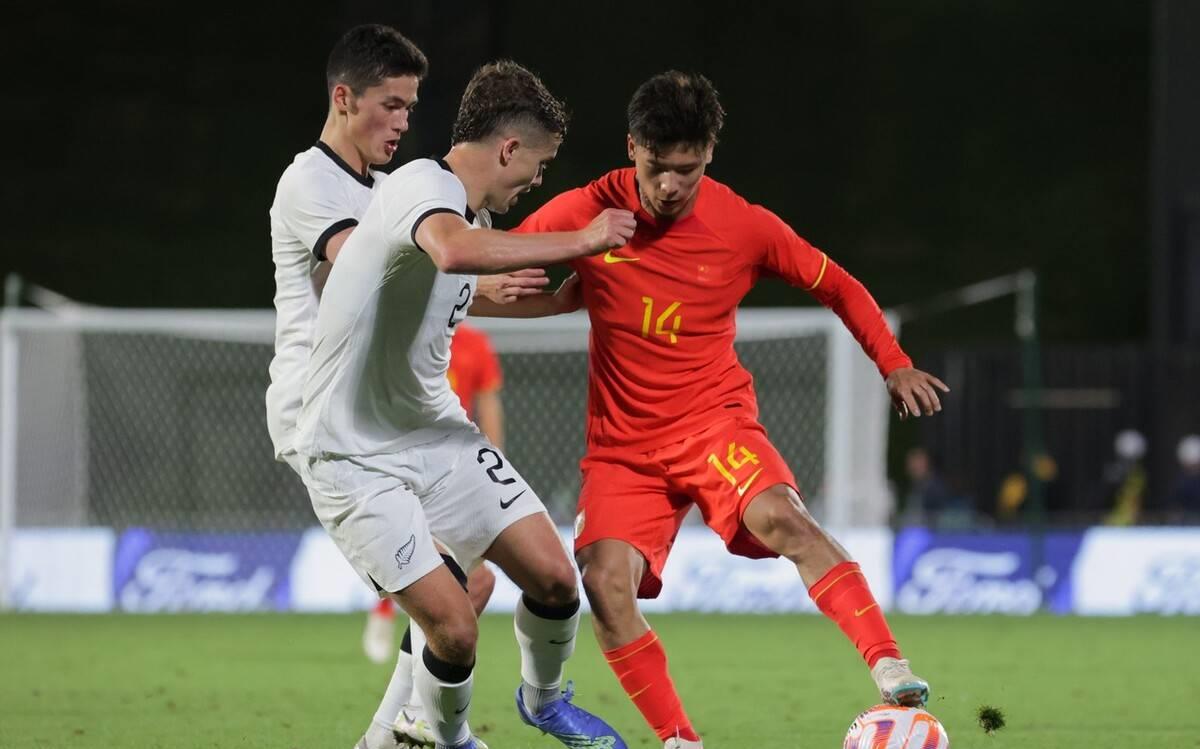 国足婚内出轨后续,女子实名举报前国足队员婚内出轨