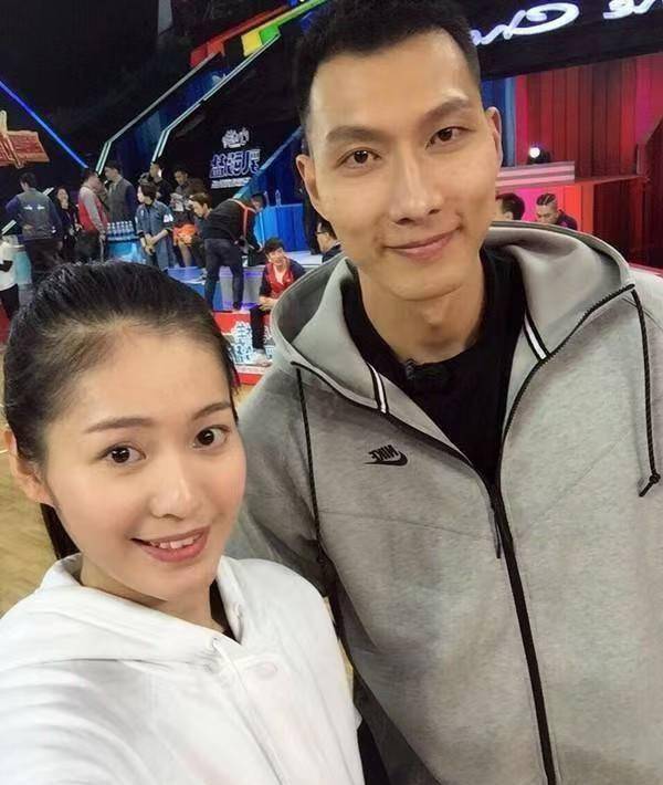 女篮颜值天花板李梦,女篮王思雨成长之路