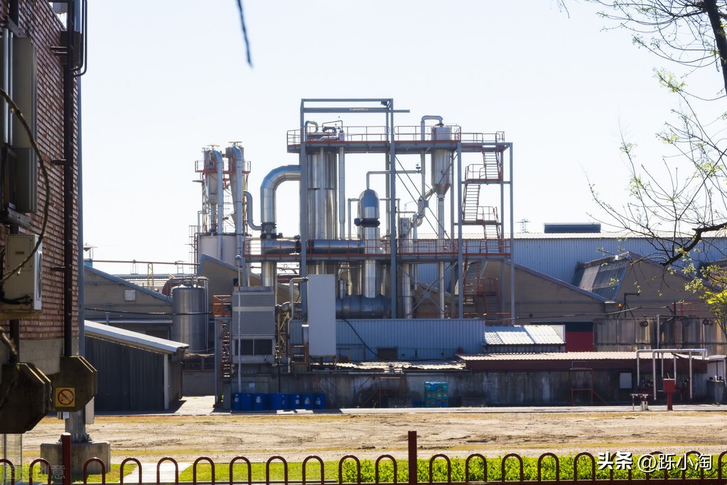 为何私人加油站便宜还能免费洗车,为什么私人加油站还送洗车服务