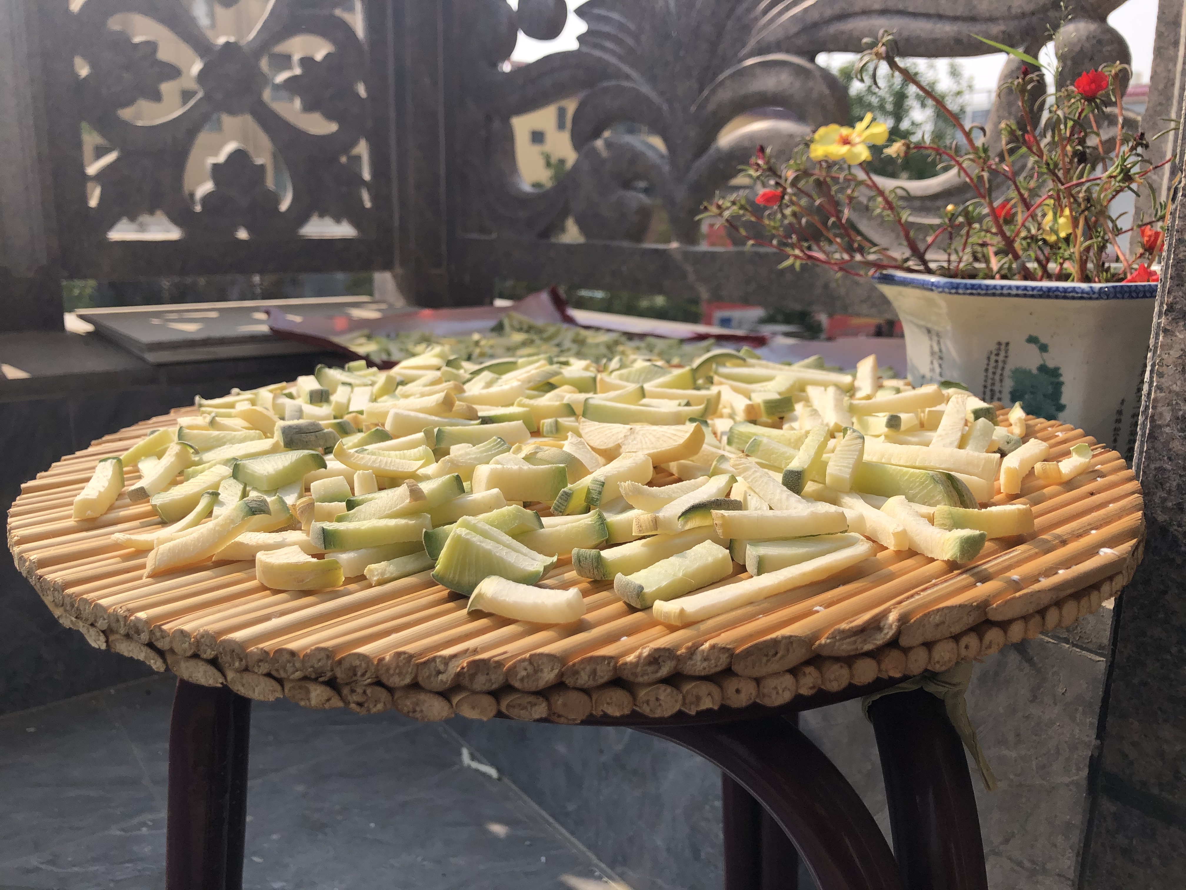 中国腌萝卜咸菜最正宗的做法,腌老萝卜咸菜的正确做法