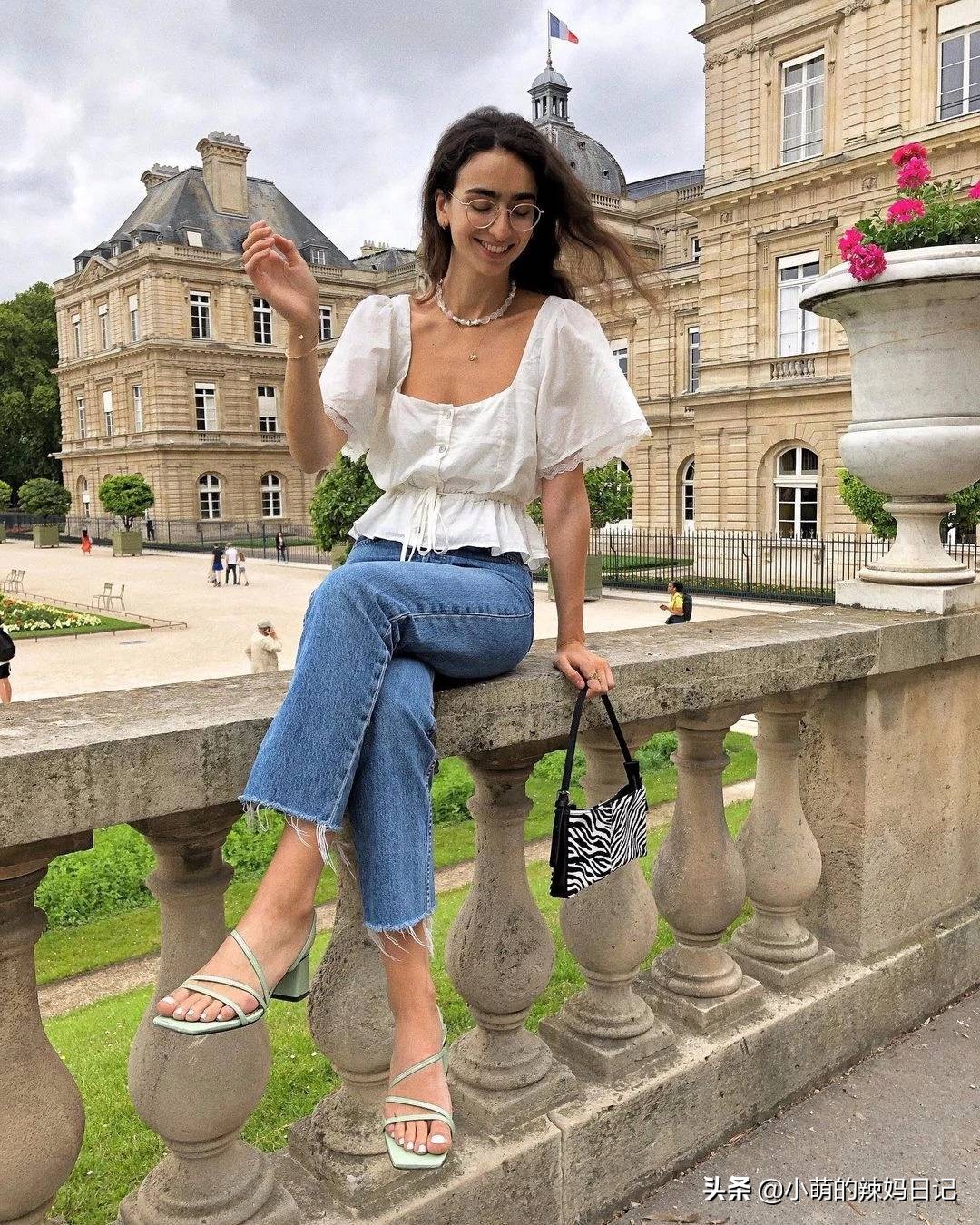 扔掉你的运动鞋，太捂脚！今年推荐这双“夏季鞋”，舒适又显高