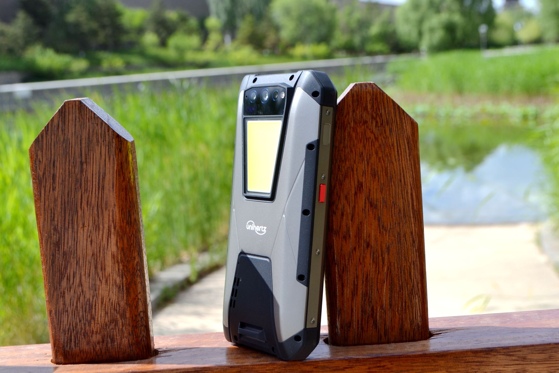 三防手机当随身wifi,三防手机能当普通手机用吗