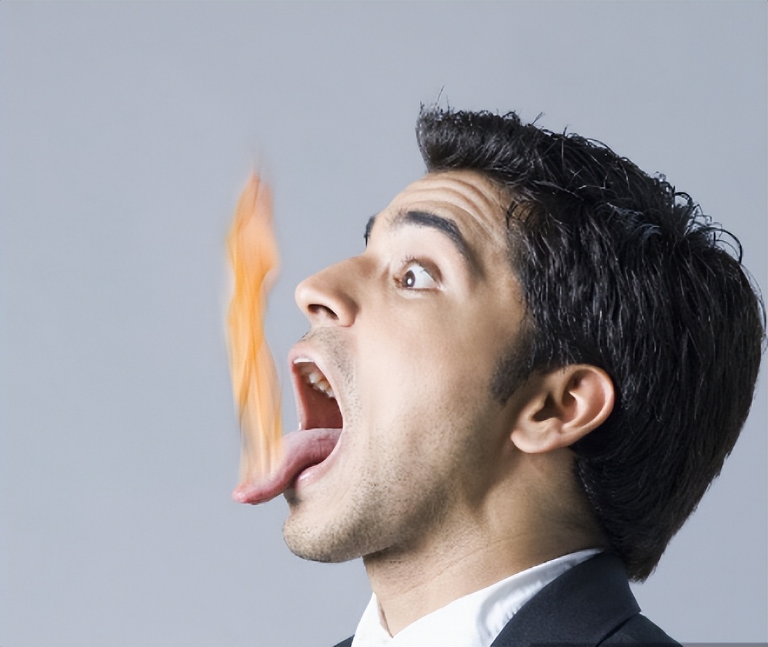 嘴里长溃疡的偏方,睡觉起来嘴里的溃疡越来越痛