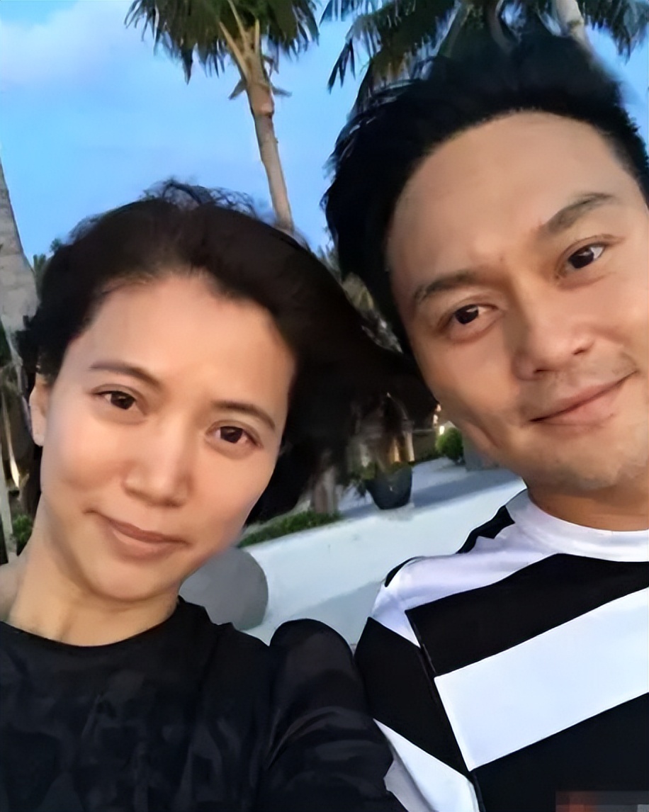 港姐袁咏仪包包,袁咏仪最贵的爱马仕包