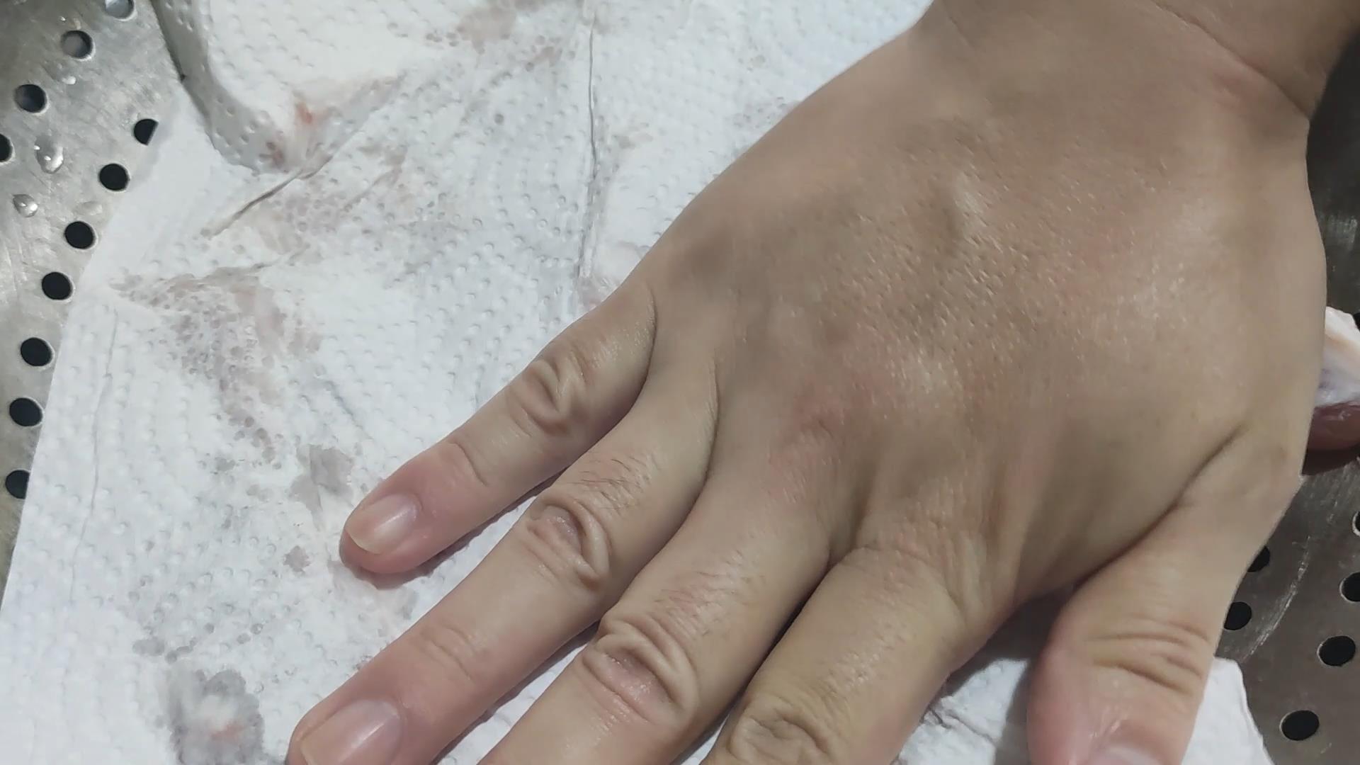 排骨做法不要糖,做粉蒸排骨排骨需要焯水去血水吗