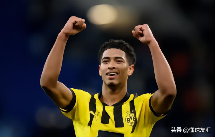 让贝林厄姆踢后腰才是明智之选,与贝林厄姆齐名的同期球员