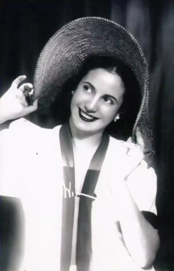 “阿根廷玫瑰”艾薇塔：美艳又卑微的风尘女，27岁逆袭为第一夫人