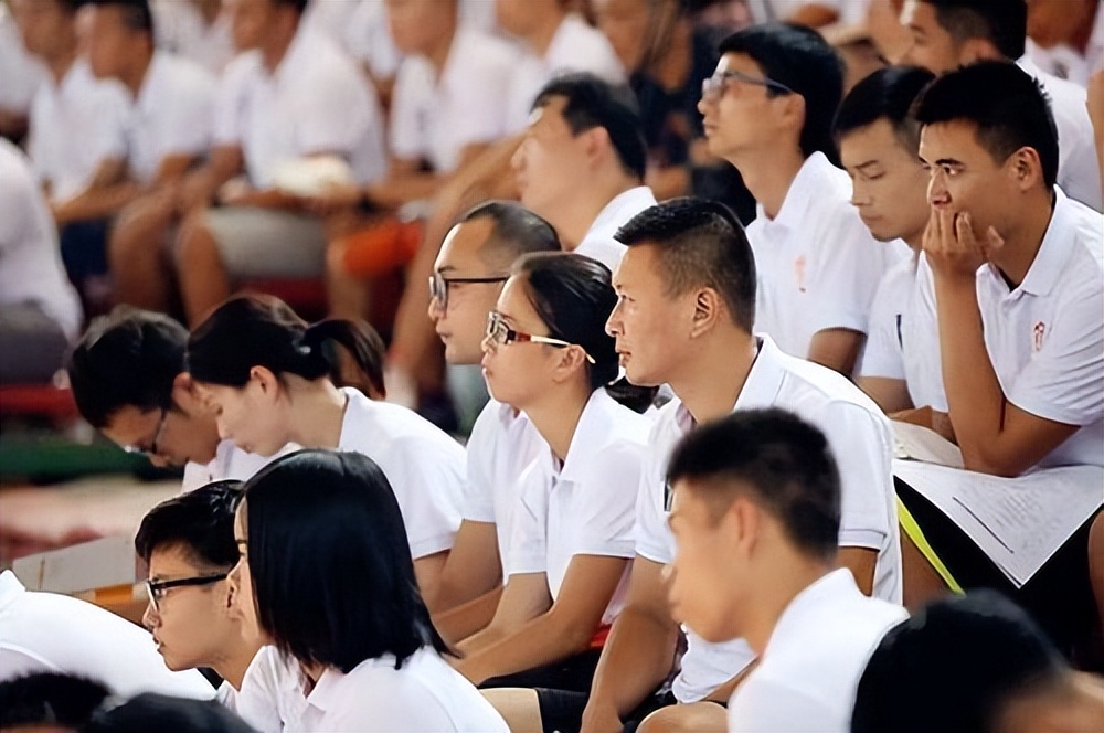 中国财政供养支出为什么这么高,财政供养人数大揭秘