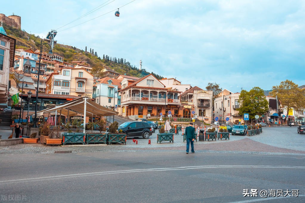 退休了去老挝养老可以吗,退休去西班牙养老靠谱吗