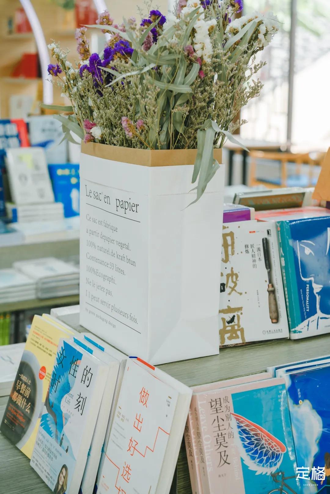 深圳海边书吧,深圳海边图书馆怎么样