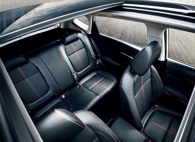 5万块以内小型汽车低油耗,不到6万的小型燃油车