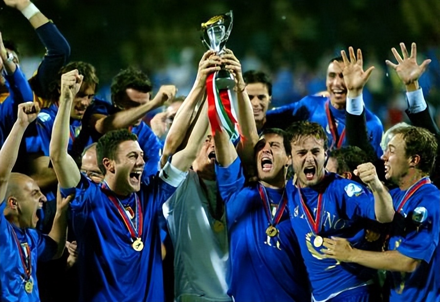 意乙斯帕尔邀请德罗西执教,切尔西新帅首秀