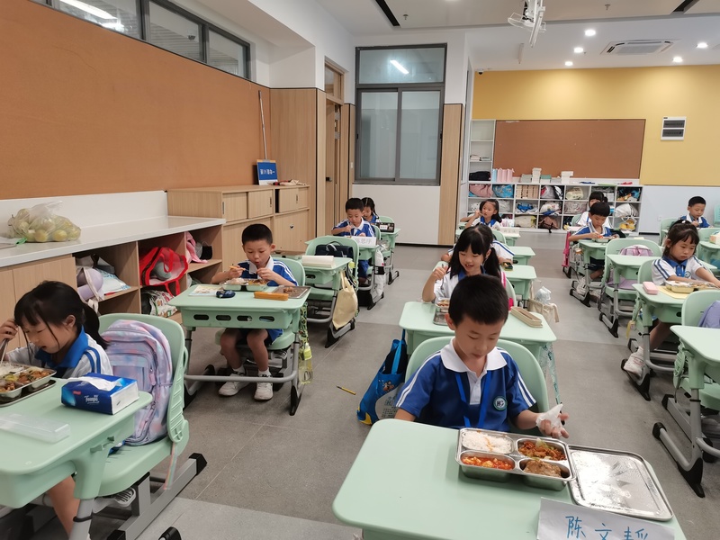 食堂自营成标配,多措并举推躺休:福田教育交出校内“民生工程”新答卷