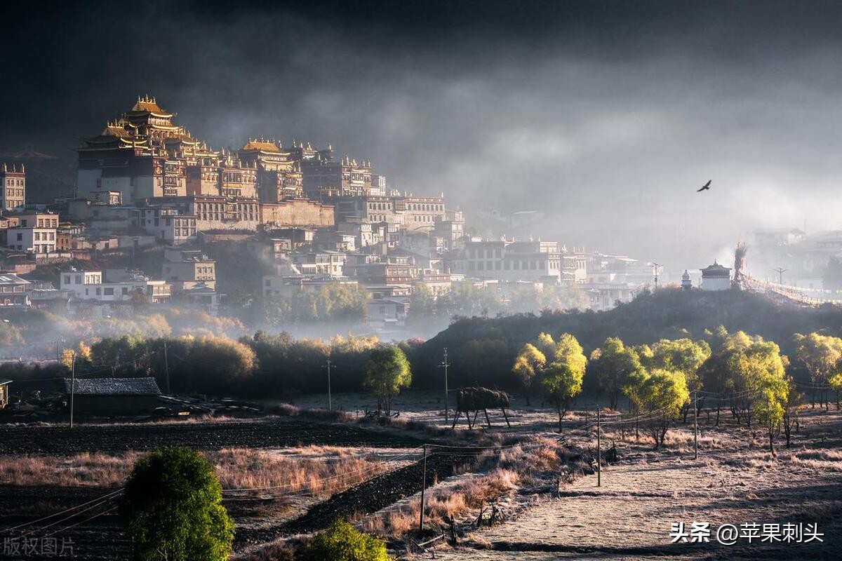 中国十大最凉爽的避暑胜地,夏季十大避暑胜地
