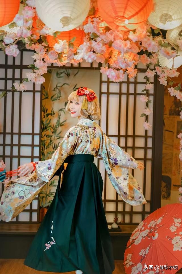 格子裙一定是jk制服吗,jk制服和格子裙的区别