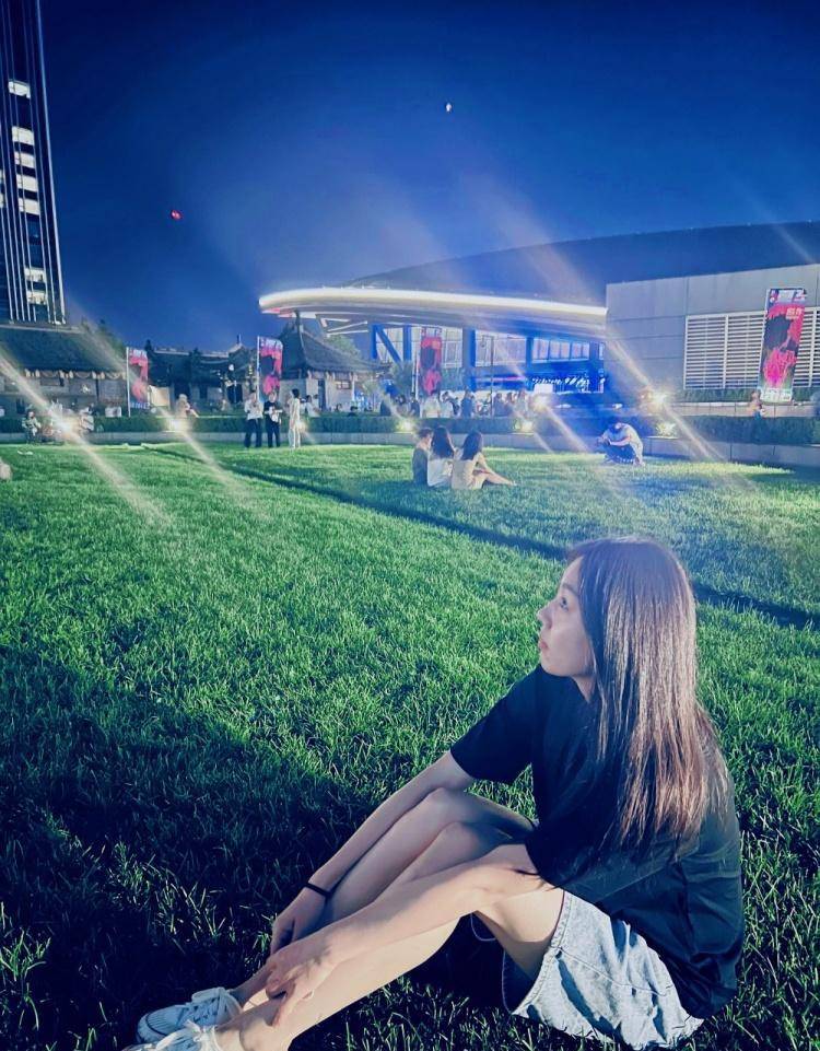 女篮颜值天花板李梦,女篮王思雨成长之路