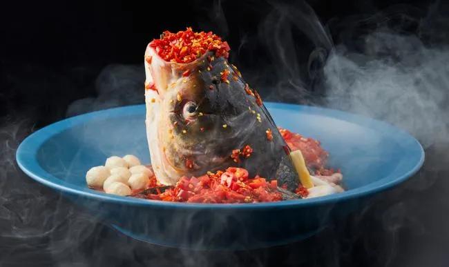 记者卧底实探麦当劳餐厅,北京三里屯餐厅酒吧