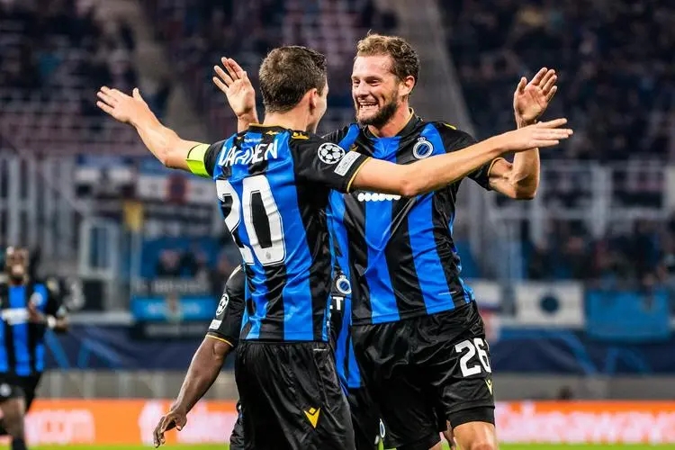 fifaol4便宜能力高的队套,fifaol4队套加成大全