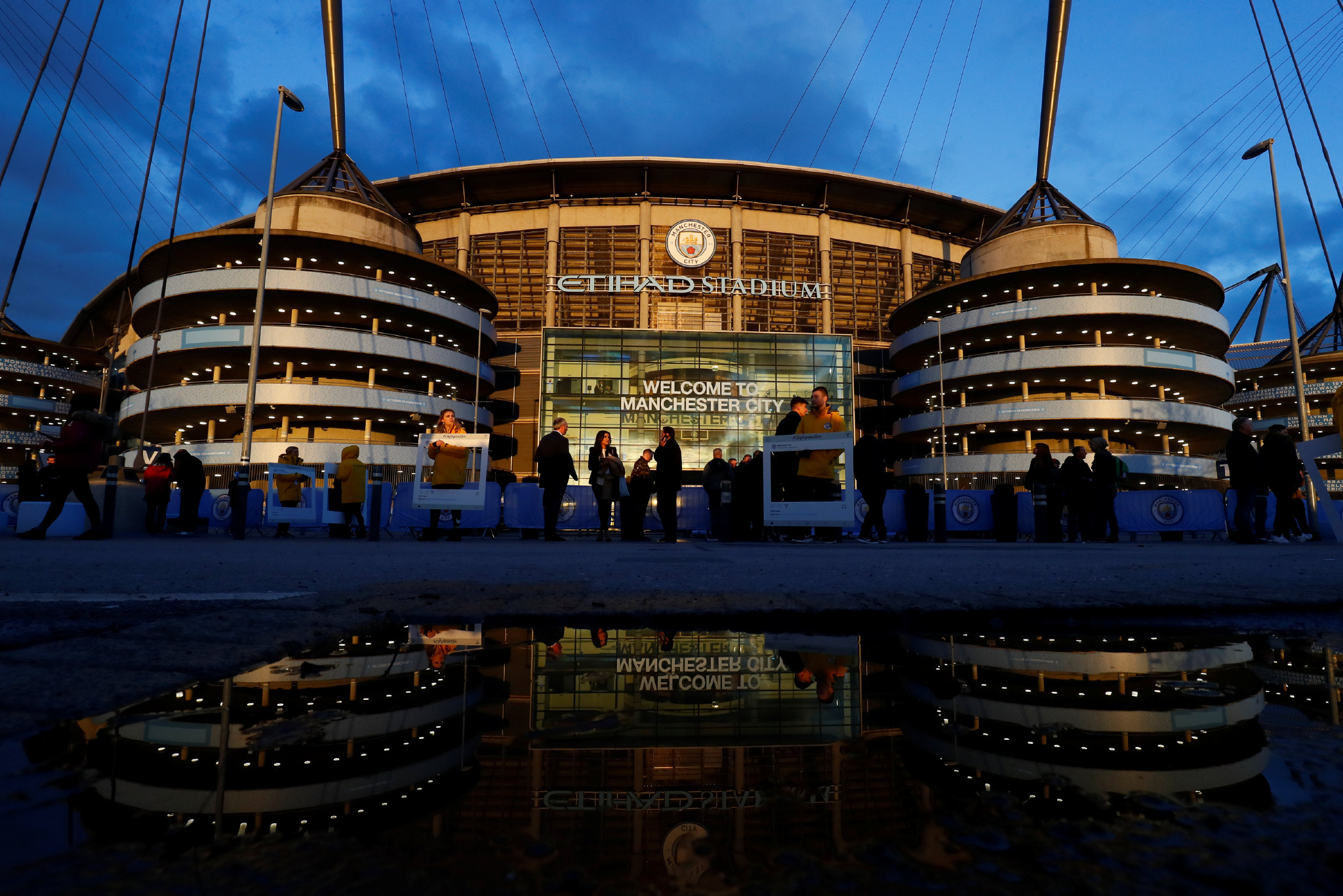 曼城欧冠坎坷之路蓝月亮终将升起,曼城从落后到逆转