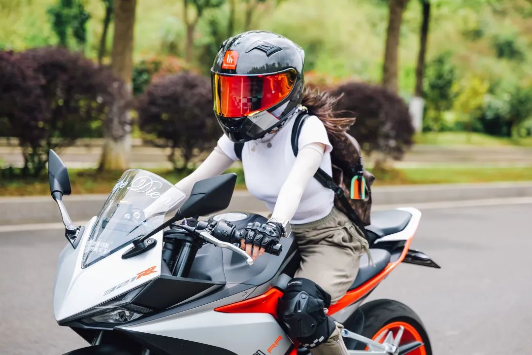 避暑花溪谷在哪里,花溪小众游玩地点推荐