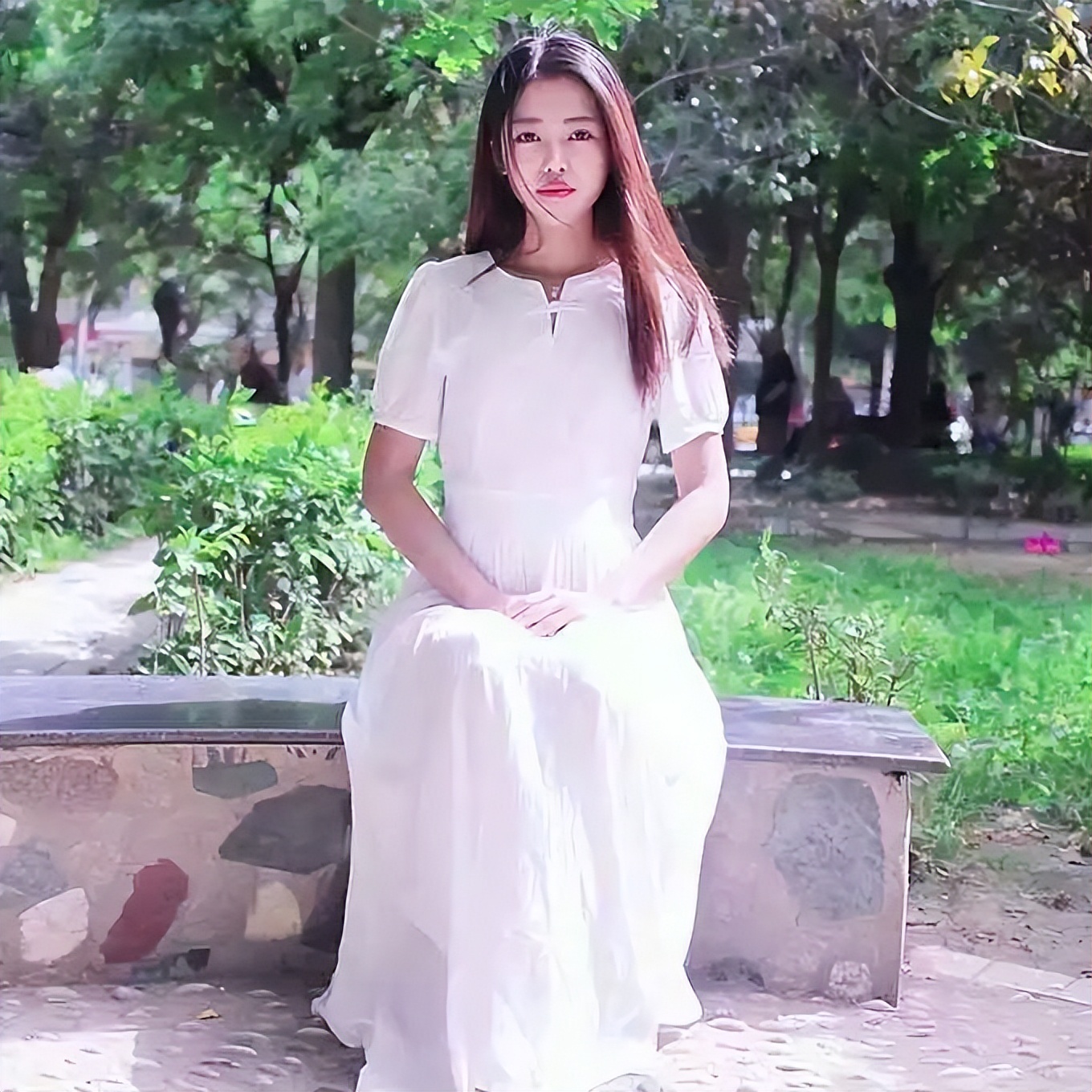 成语一见如故的意思,形容一见如故的成语