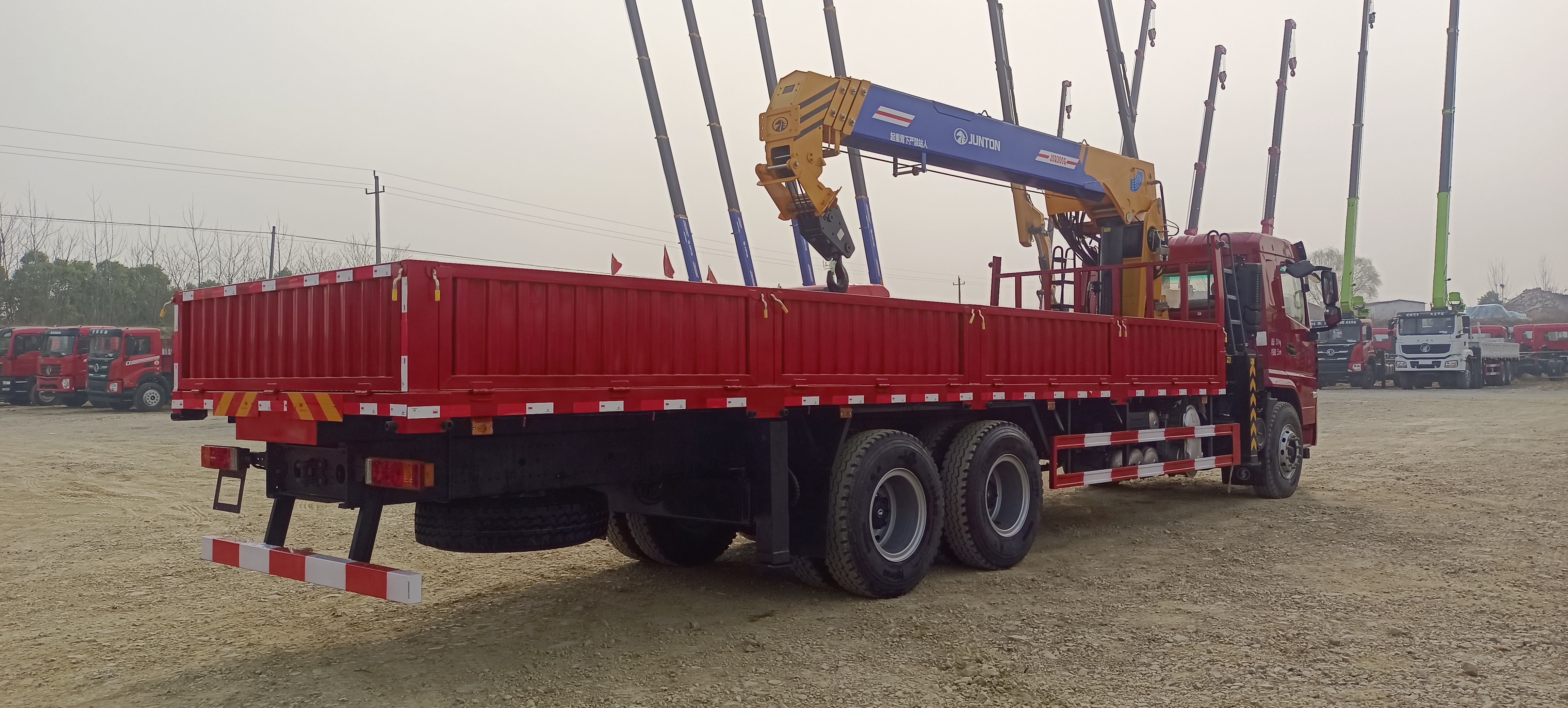 唐山个人二手随车吊出售转让信息,二手随车吊10吨多少钱一辆