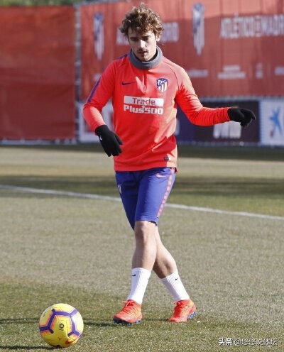 足坛颜值天花板照片c罗,足坛球星颜值巅峰照片