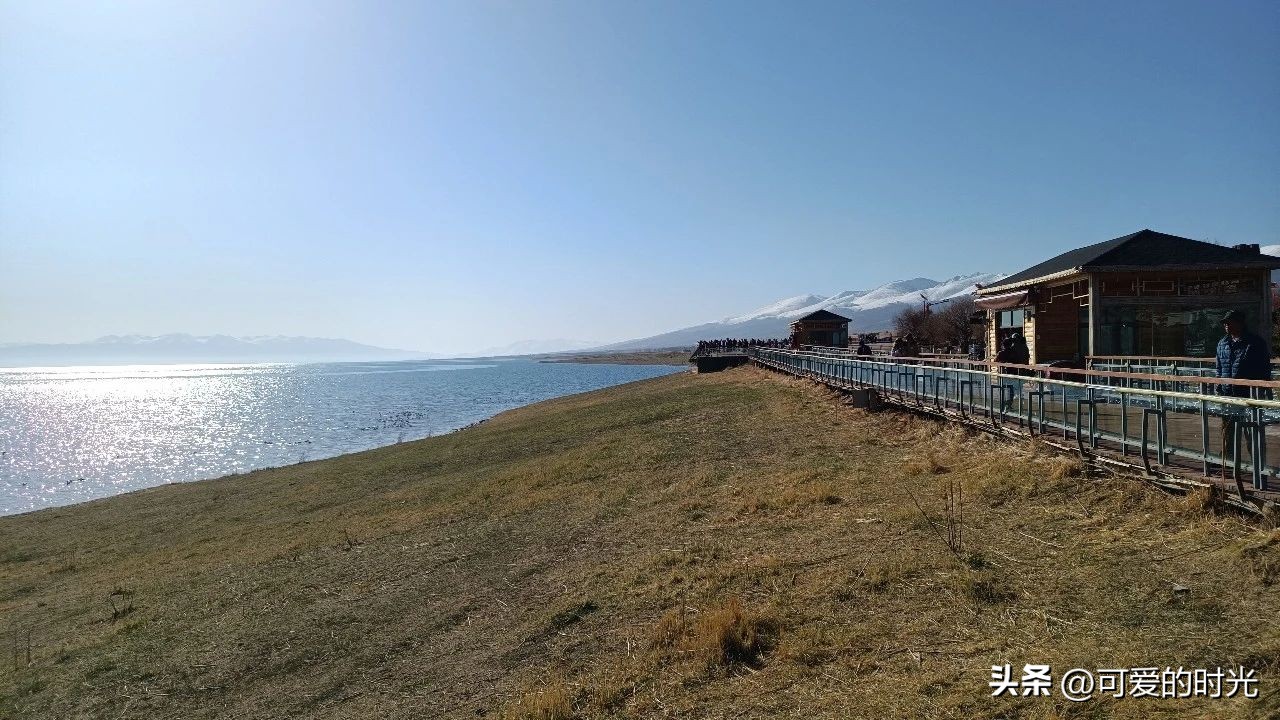 青海湖茶卡盐湖敦煌丹霞嘉峪关,青海湖和茶卡盐湖在一个方向吗