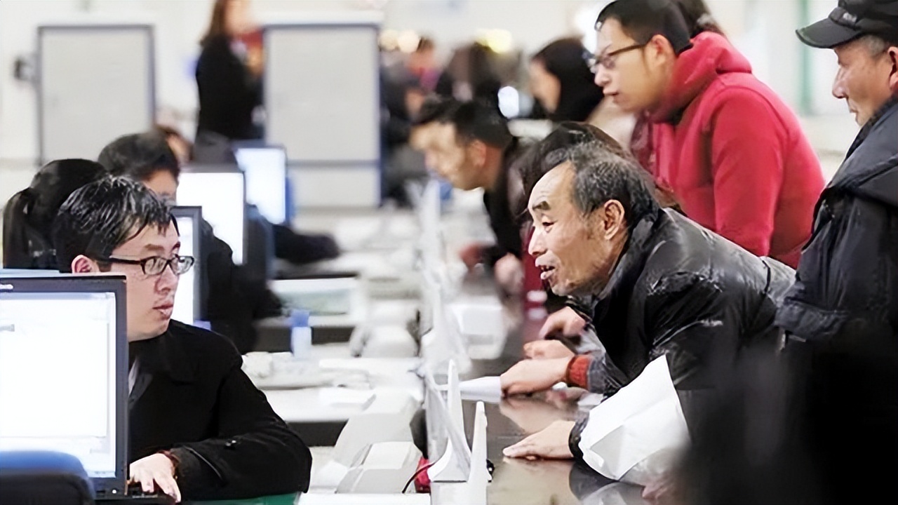 中国经济奇迹是如何实现的？还能持续多久？