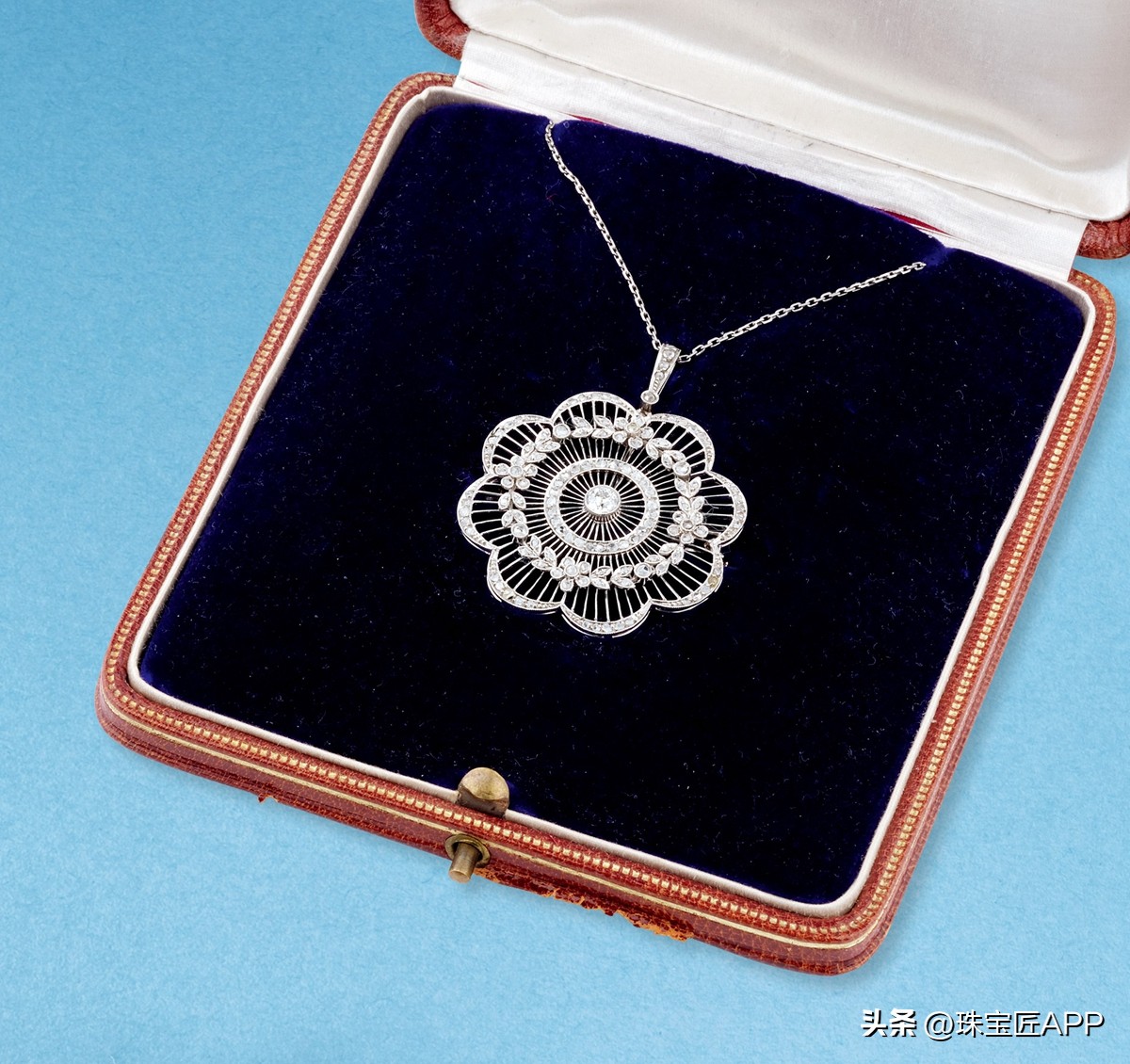 成交128件，拍出8689万人民币！54张珠宝大图，直击2023西泠春拍