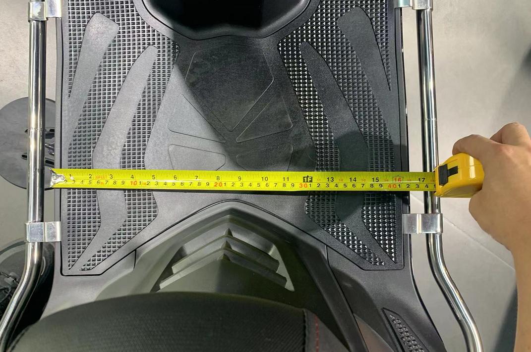 豪爵虎鲨vx125真实测评,豪爵虎鲨vx125和铃木ue125买哪个好