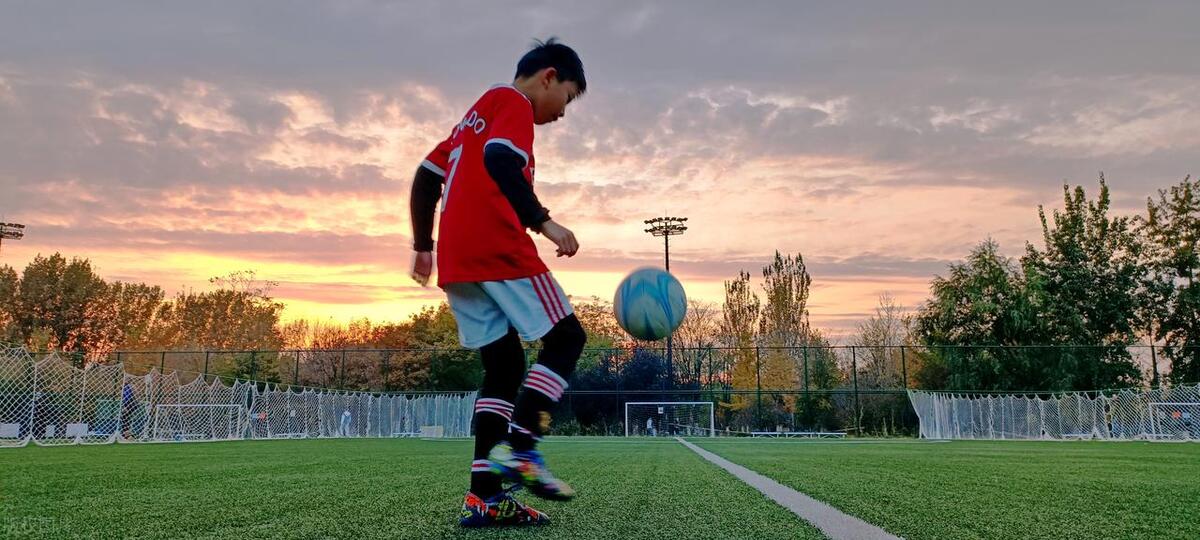 足球小子初中合集,足球小子初中视频