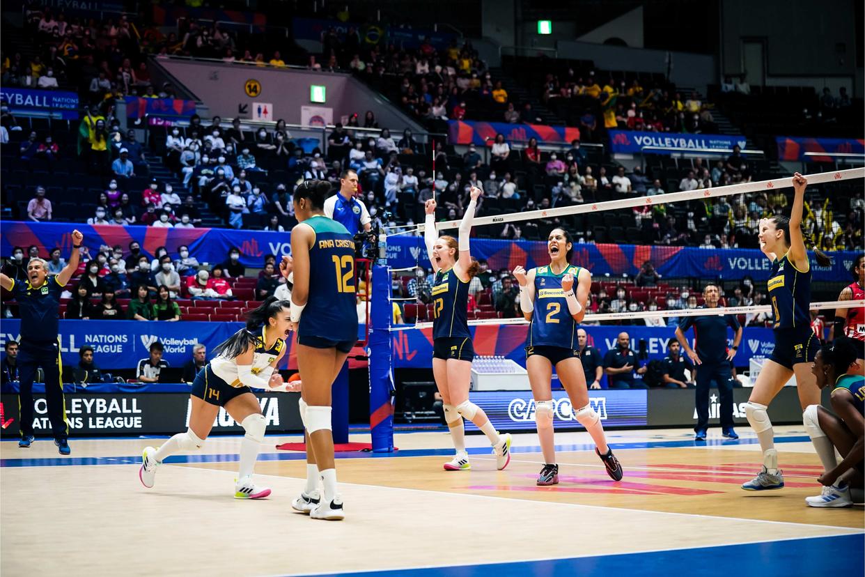 2016女排对战巴西吉马良斯,巴西女排吉马良斯资料