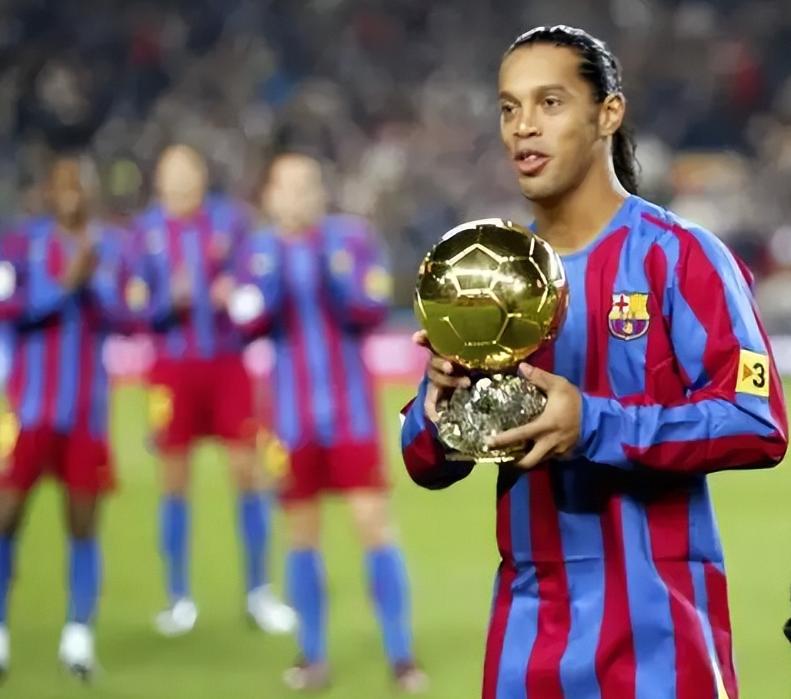 足坛十大昙花一现的球员,现役足球堕落天才