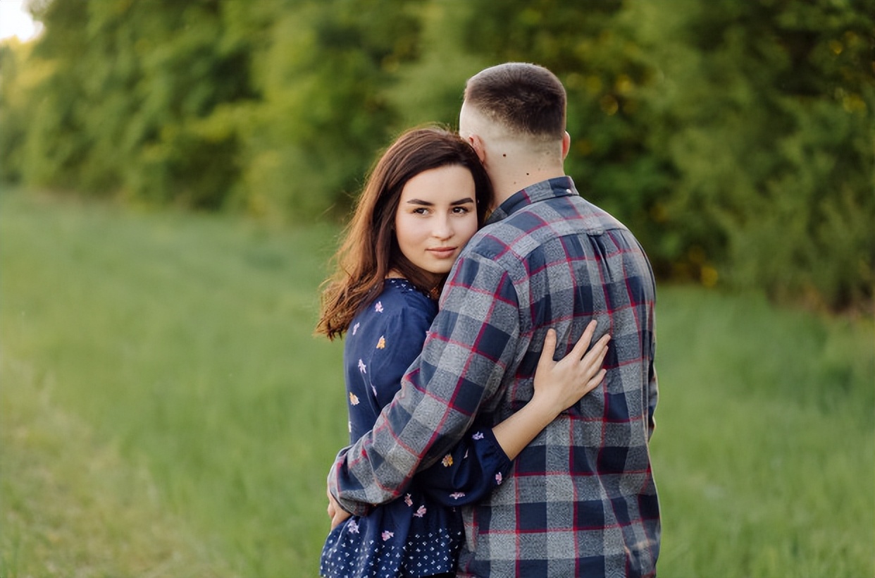 男人不爱你的3个称呼,试探一个男人爱不爱你三个字