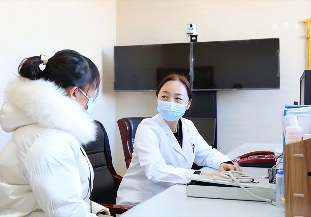 医院内让人脸红的“妇科检查”，医生：这2类人不愿意也要做？