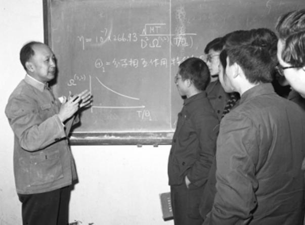 钱学森逝世葬礼全程,钱学森追悼会珍贵影像