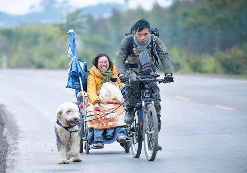 带绝症女友环游中国的小伙现状,广西小伙带患病女友环游中国
