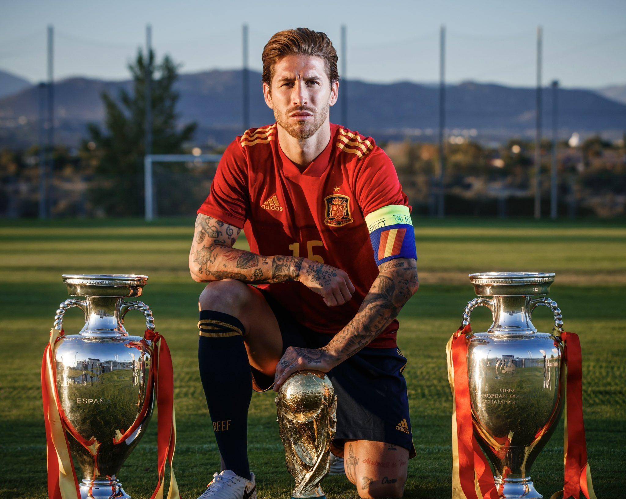 拉莫斯欧洲杯赛后被保安铲倒,拉莫斯队长为球员出头