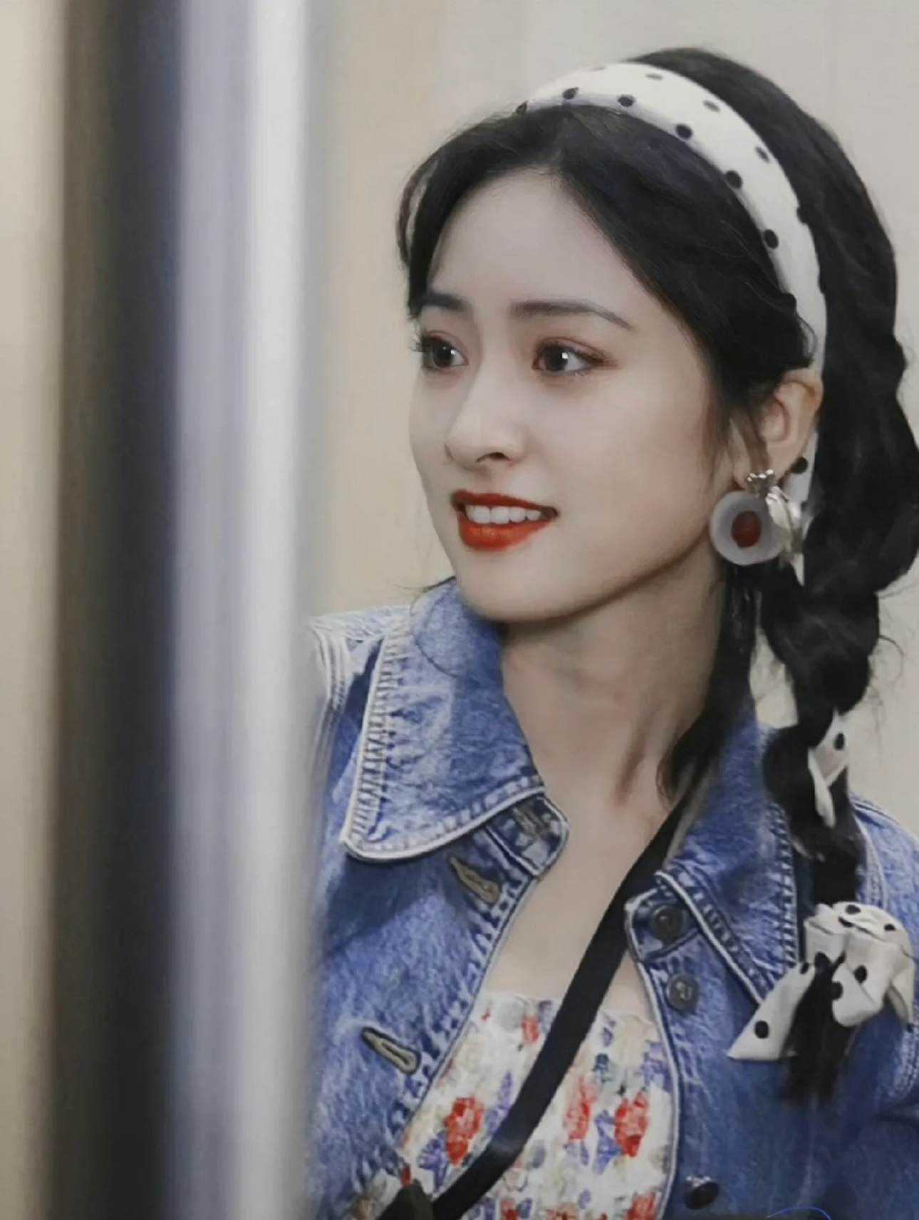 凉爽夏日百搭显发量的发饰,女生发饰搭配小技巧