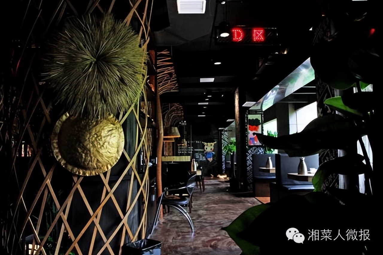 湘西部落餐厅,湘西部落餐饮环境图